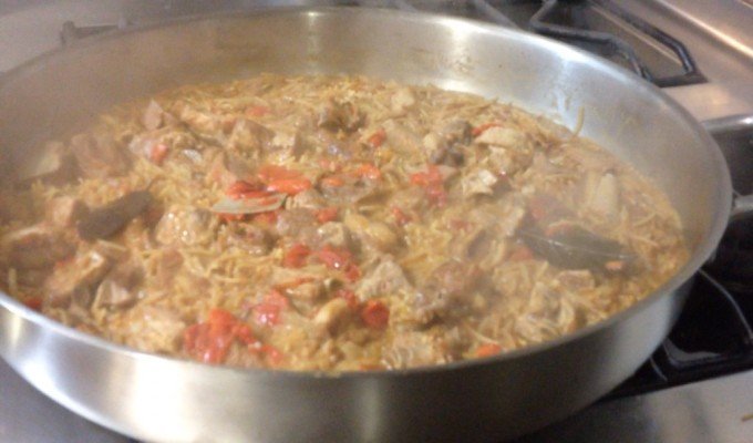 FIDEOS CON COSTILLAS
