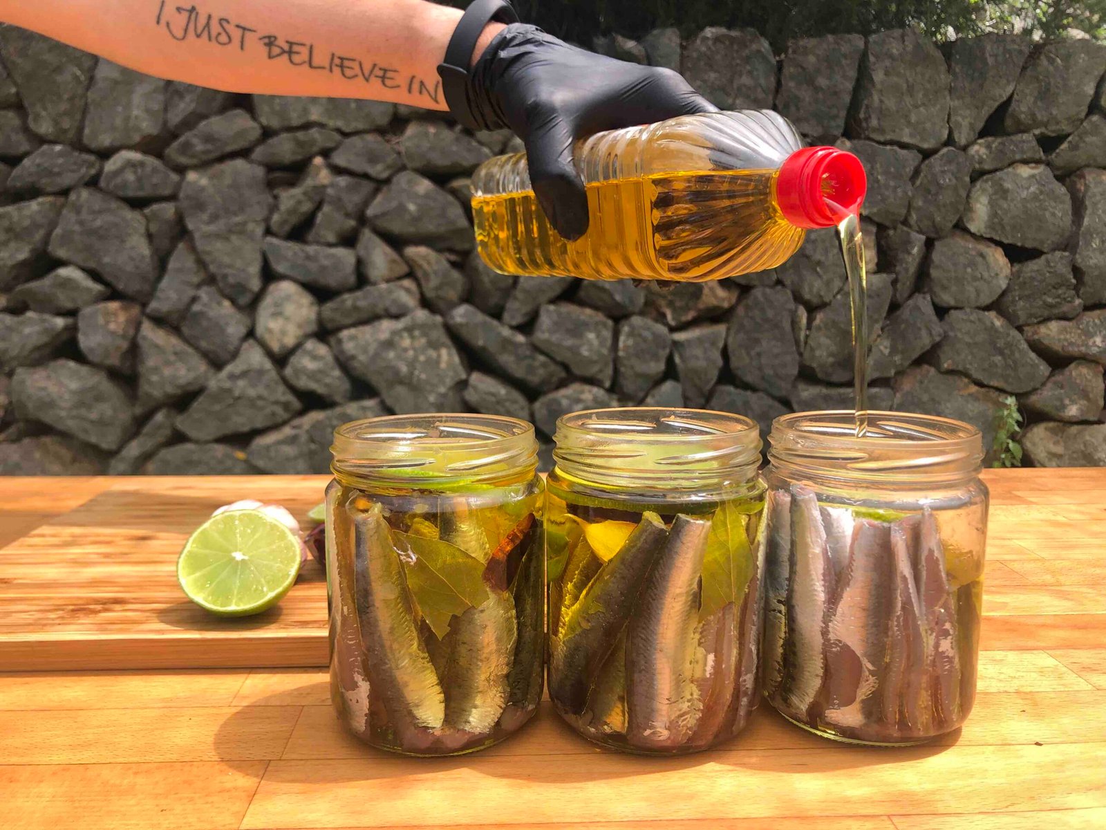 c-mo-hacer-conserva-sardinas-en-aceite-y-3-recetas-guille-rodr-guez