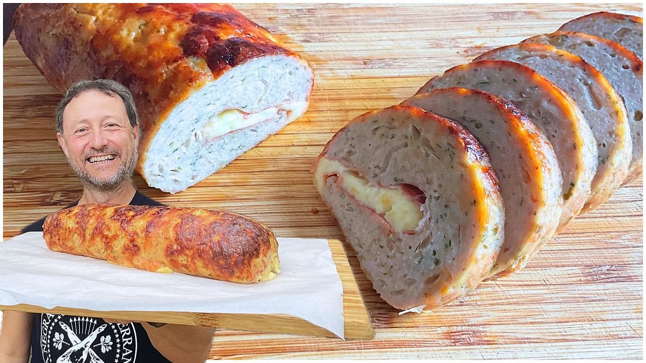 DELICIOSO PASTEL DE POLLO 🍗 😋 CON POCOS INGREDIENTES (paso a paso)
Se concierte en un Fantástico FIAMBRE NATURAL bien sabroso y Sano! 👌🏻
➡️ VIDEO RECETA PASOA APSO EN EL LINK DE MI BIO: (LinkTree)
INGREDIENTES PASTEL DE POLLO
(Cantidades para 4 - 6 personas)
1 kgr. Picadillo Pollo
8 Lonchas Jamón Serrano
4 Lonchas Queso Lonchas
1 Huevo (L)
70 gr. Pan
100 ml. Leche
1 Cebolla mediana
1 Chorreón Vino Blanco
1/2 dl. Aceite oliva
1 Cucharita Orégano
1 Pellizco Ajo en polvo
1 Cucharada Perejil
Sal y Pimienta#guillerodriguez #pollo #pastel #fiambre #recetas #cocina #recetasfaciles #fiambres #food #foodies #foodlovers #videoreceta #ffodstagram #instafood #chicken